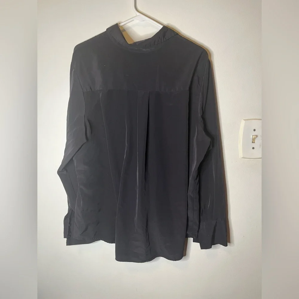Nine West women’s button down blouse - Picture 2 of 3